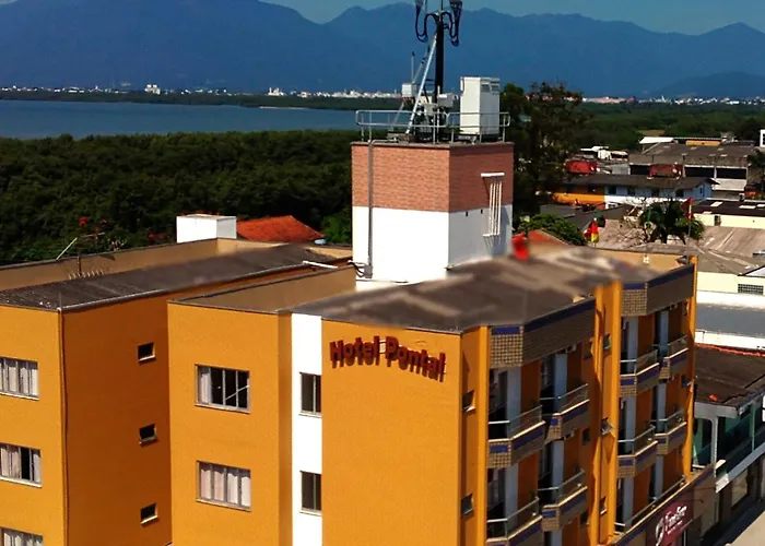 Hotel Pontal